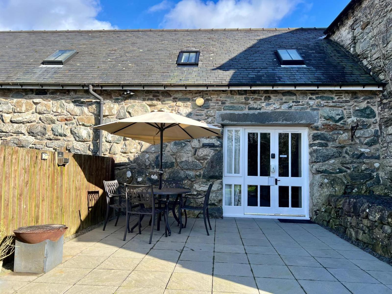 Dolgun Uchaf Historic B&B And Cottages In Snowdonia Dolgellau Exteriör bild