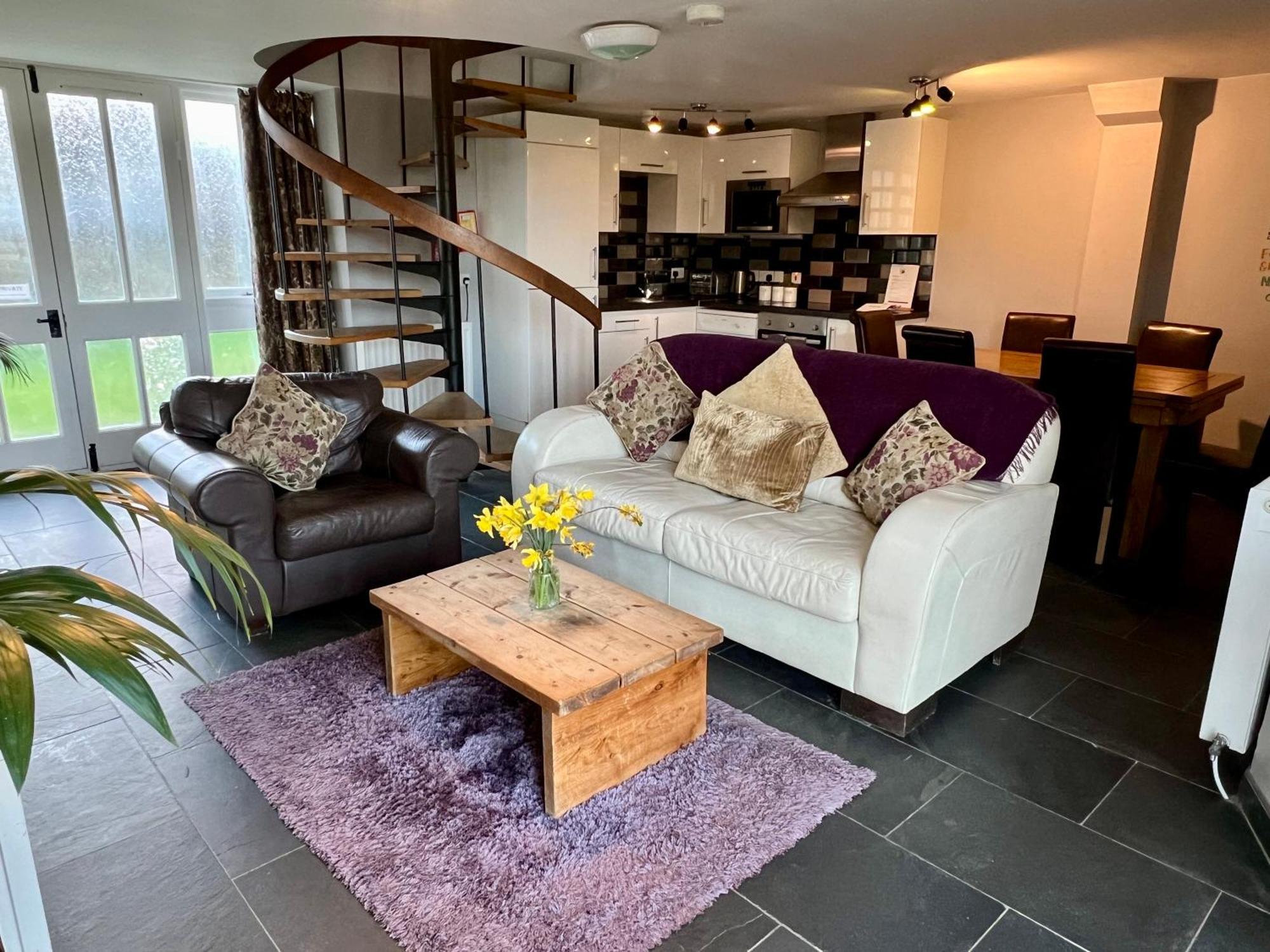 Dolgun Uchaf Historic B&B And Cottages In Snowdonia Dolgellau Exteriör bild