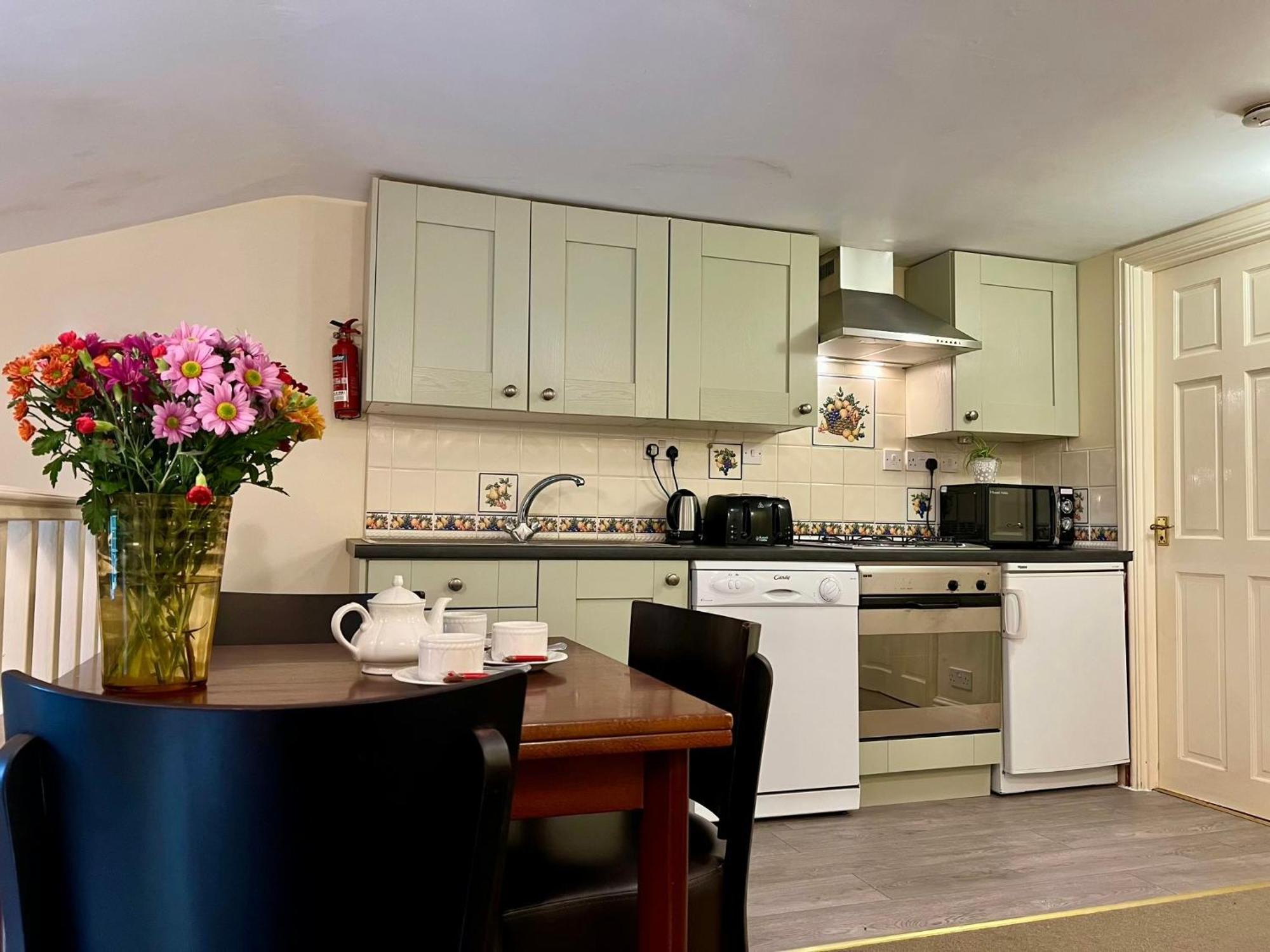 Dolgun Uchaf Historic B&B And Cottages In Snowdonia Dolgellau Exteriör bild
