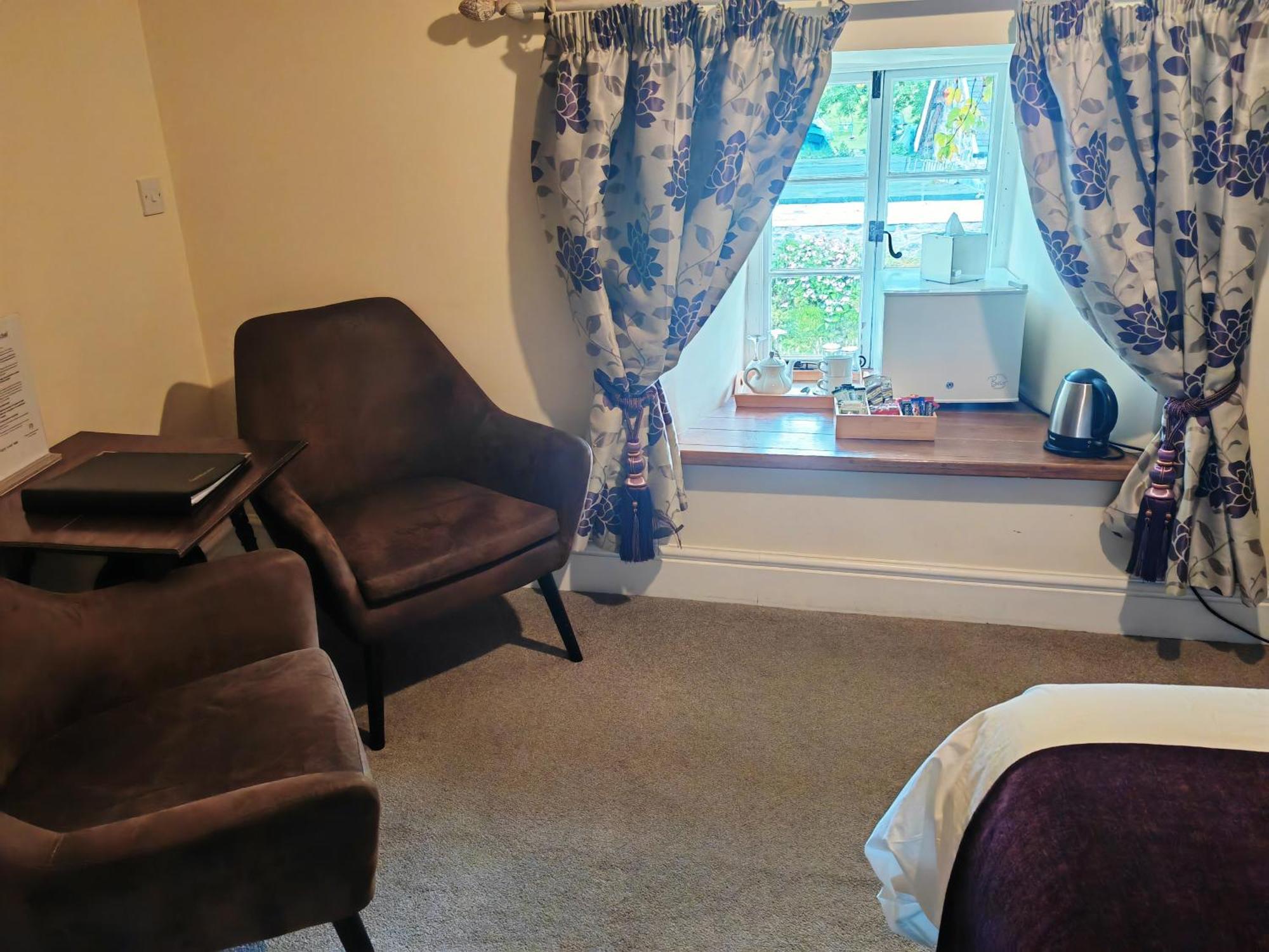 Dolgun Uchaf Historic B&B And Cottages In Snowdonia Dolgellau Exteriör bild